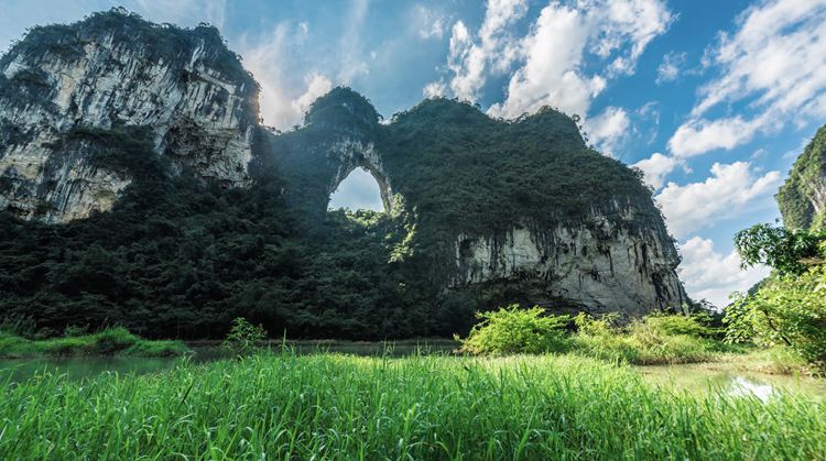 駱駝峰